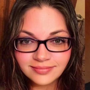 Meet your Posher, Valerie